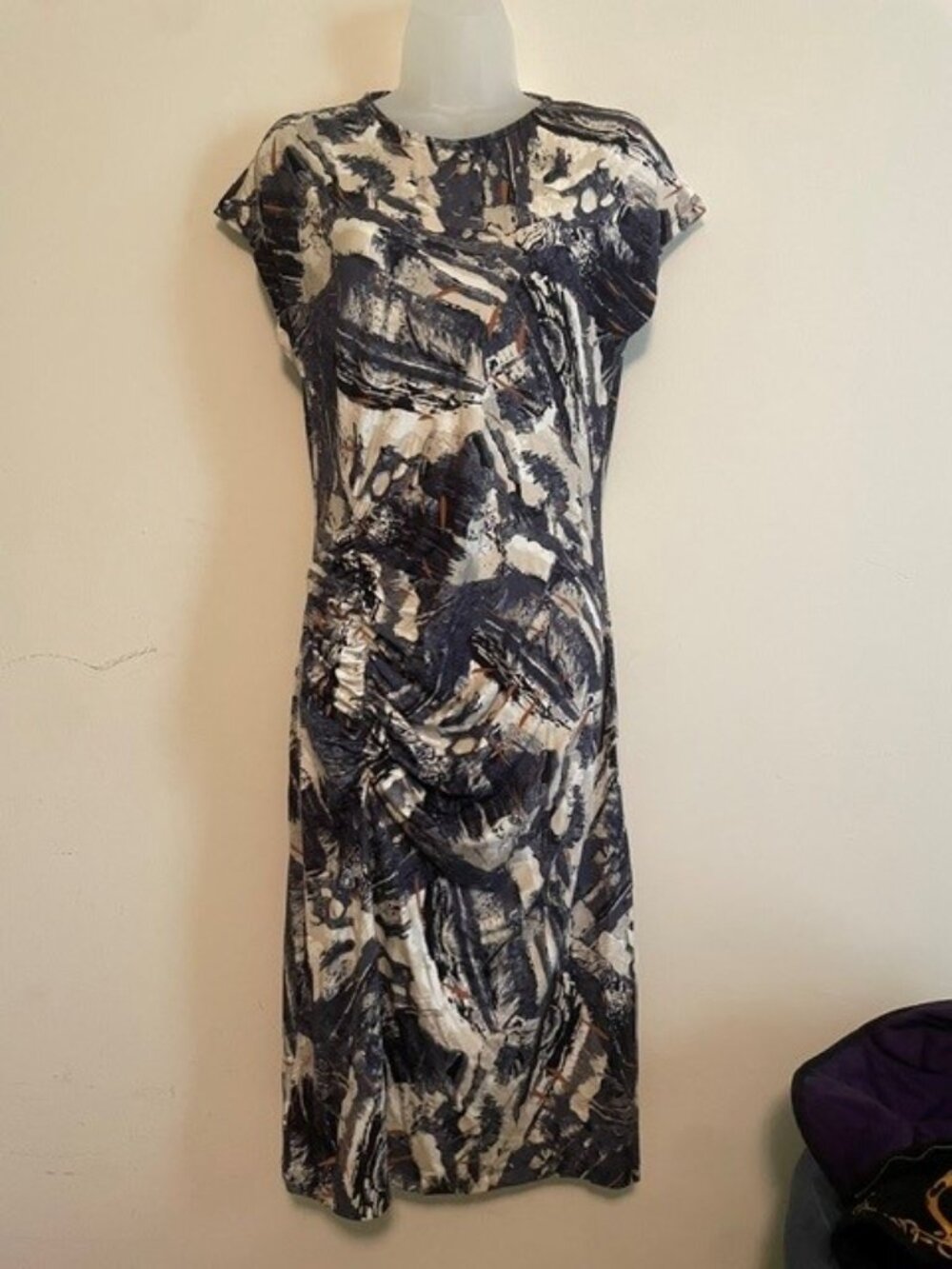 Lennia Reiss Black & Cream Midi-Dress